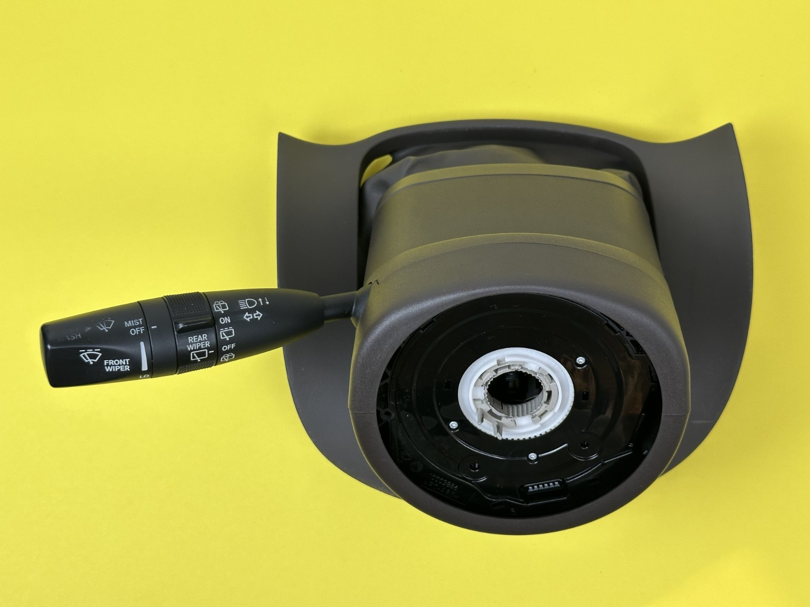 2011-2013 DODGE DURANGO STEERING COLUMN TURN SIGNAL WIPER SWITCH HOUSING OEM
