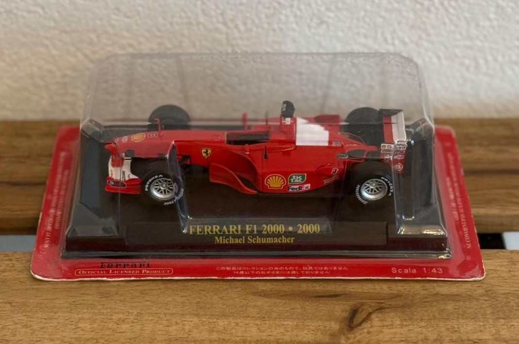 Ferrari F1-2000 1/43 Michael Schumacher Model Car Hachette Rare