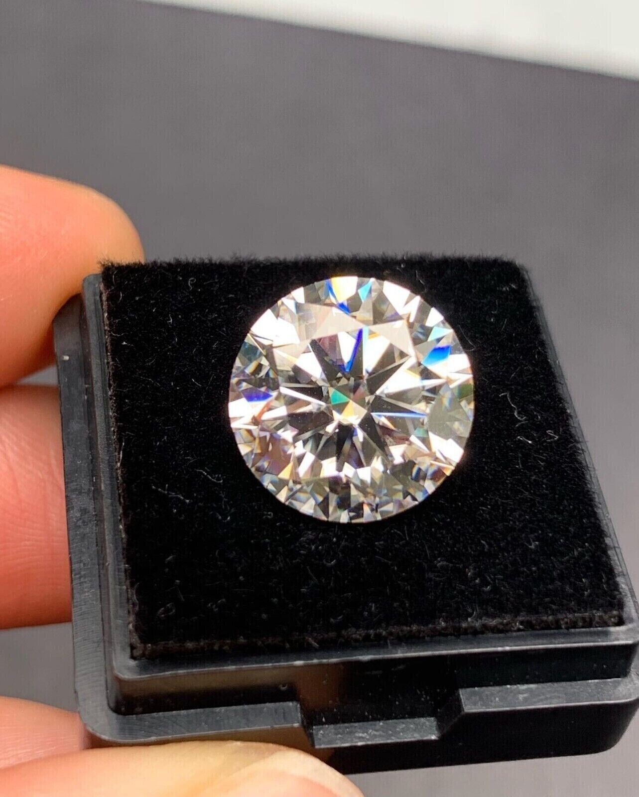 Certified Natural 5.00 Ct White Diamond Round Cut VVS1 D Grade Loose Gemstone