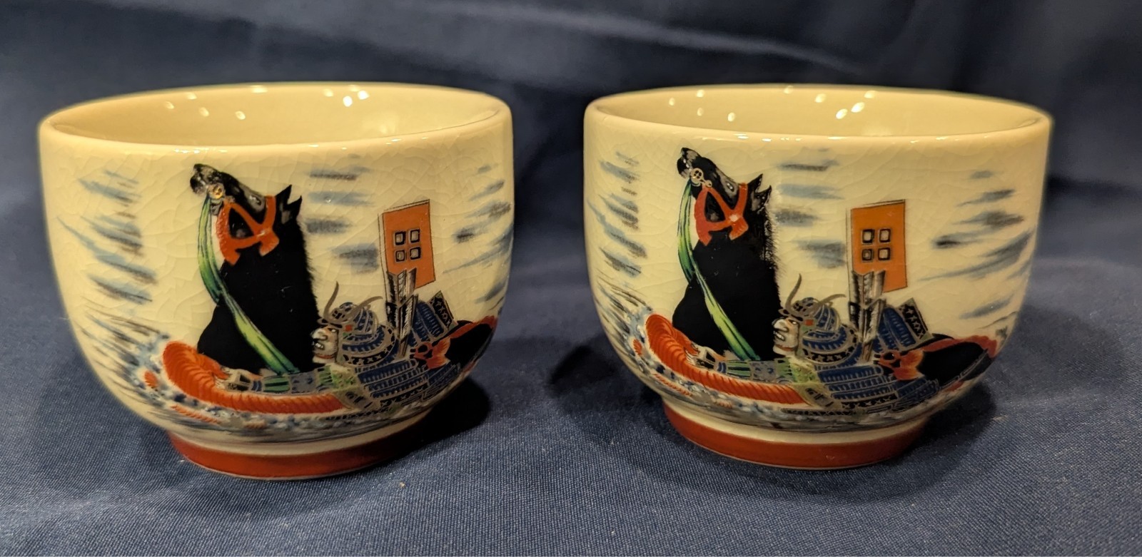 Vintage Japanese Yunomi Tea Cups Pair Samurai Warrior Crackle Glaze Biho Signed