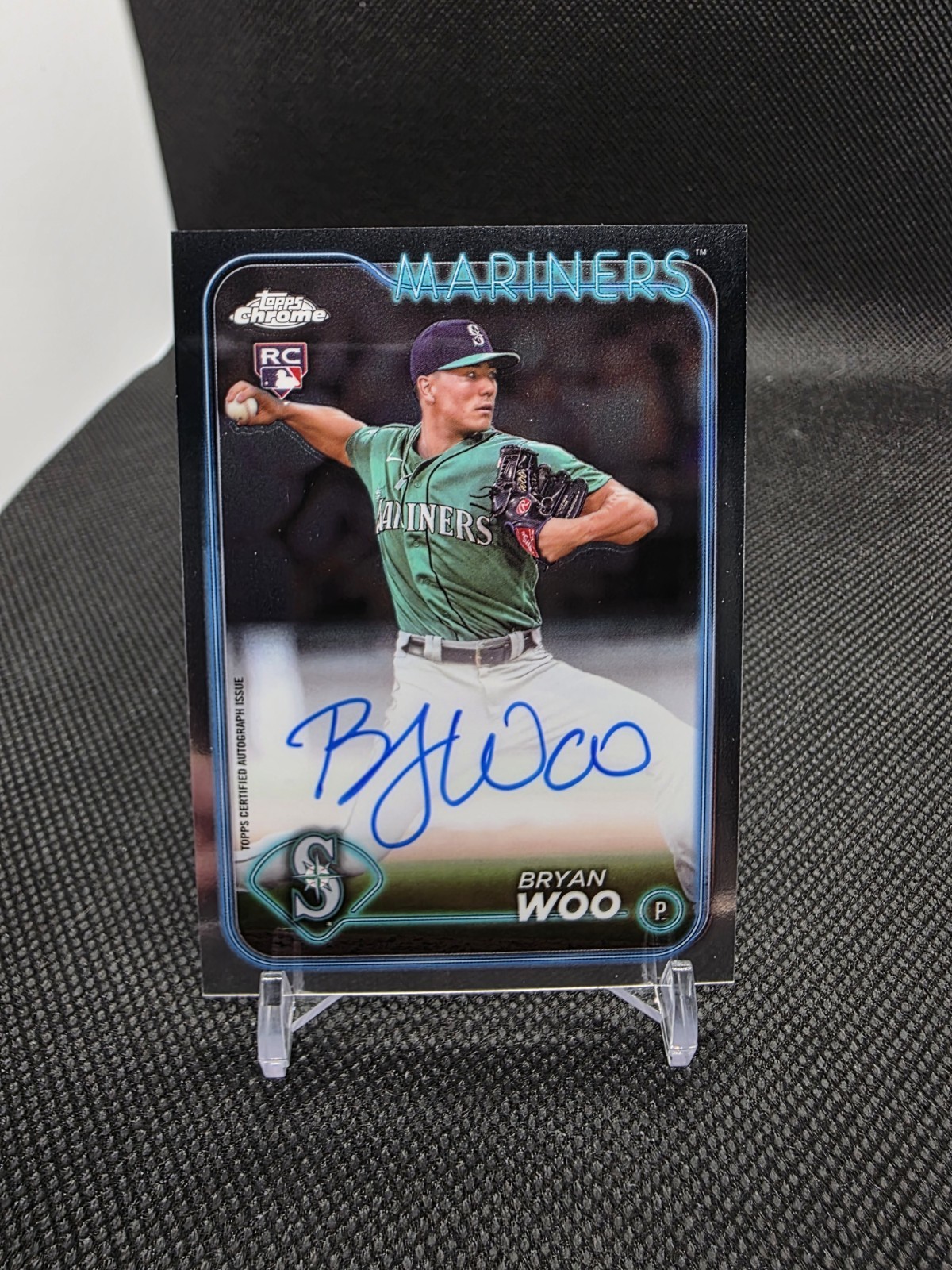 2024 Topps Chrome - Rookie Autographs Bryan Woo #RA-BWO (AU, RC)