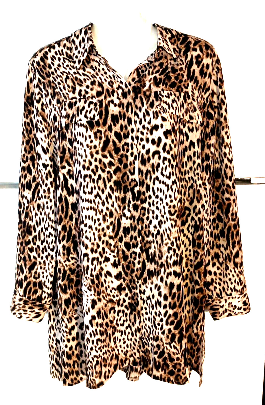 NEW CHICO\'S LEOPARD STATEMENT LONG ROLL TAB SLEEVE BLOUSE SIZE 2 L $99 MSRP NEW CHICO\'S LEOPARD STATEMENT LONG ROLL TAB SLEEVE BLOUSE SIZE 2 L $99 MSRP