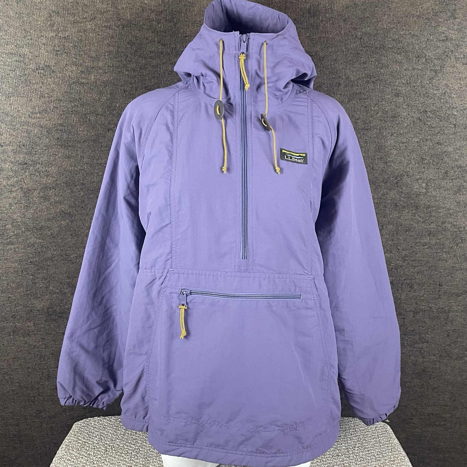 LL Bean Jacket Women\'s Large Mountain Classic Insulated Anorak Nylon NWT R2 LL Bean Jacket Women\'s Large Mountain Classic Insulated Anorak Nylon NWT R2