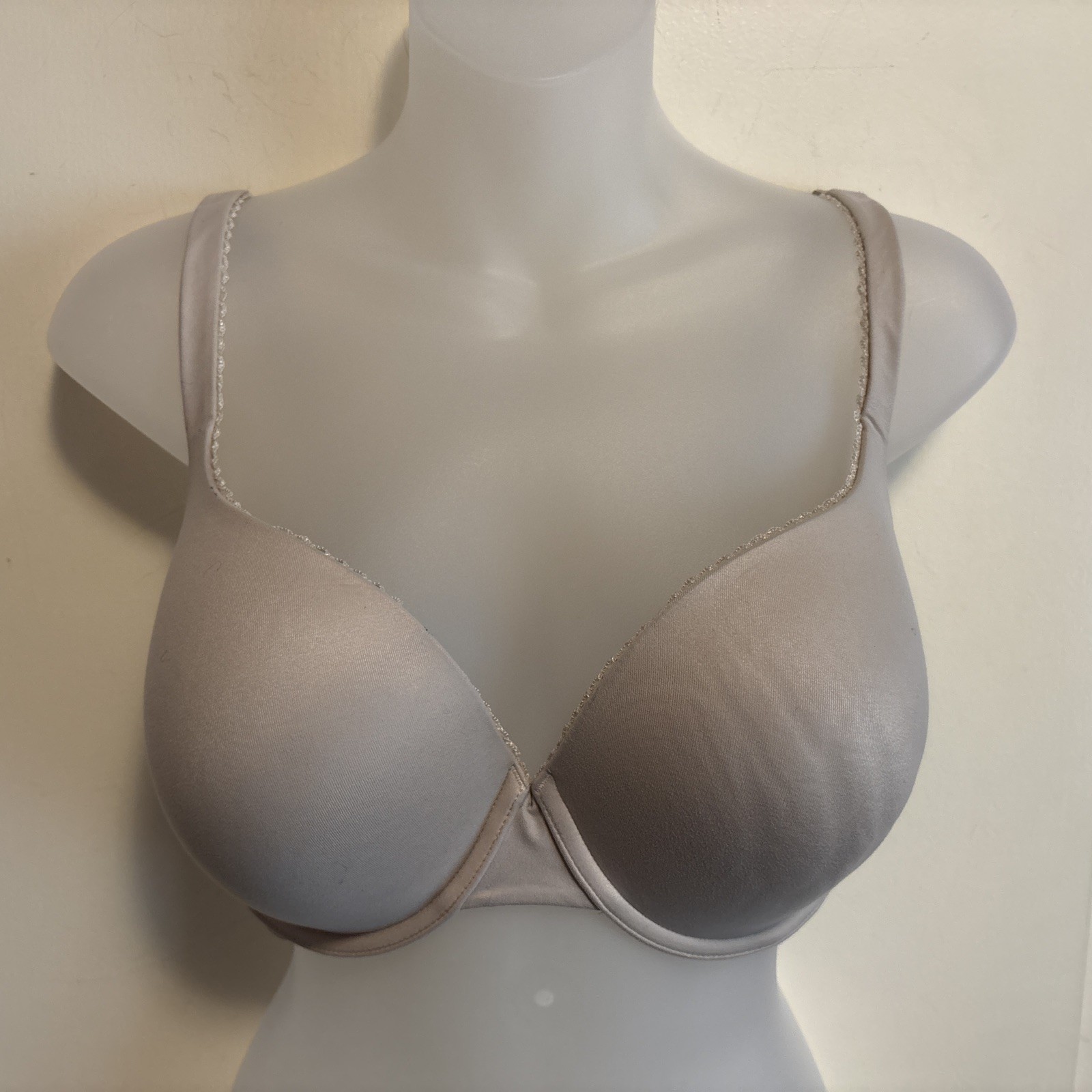 Victoria\'s Secret BBV Beige 36DD Perfect Shape Padded Push Up Underwire Bra 