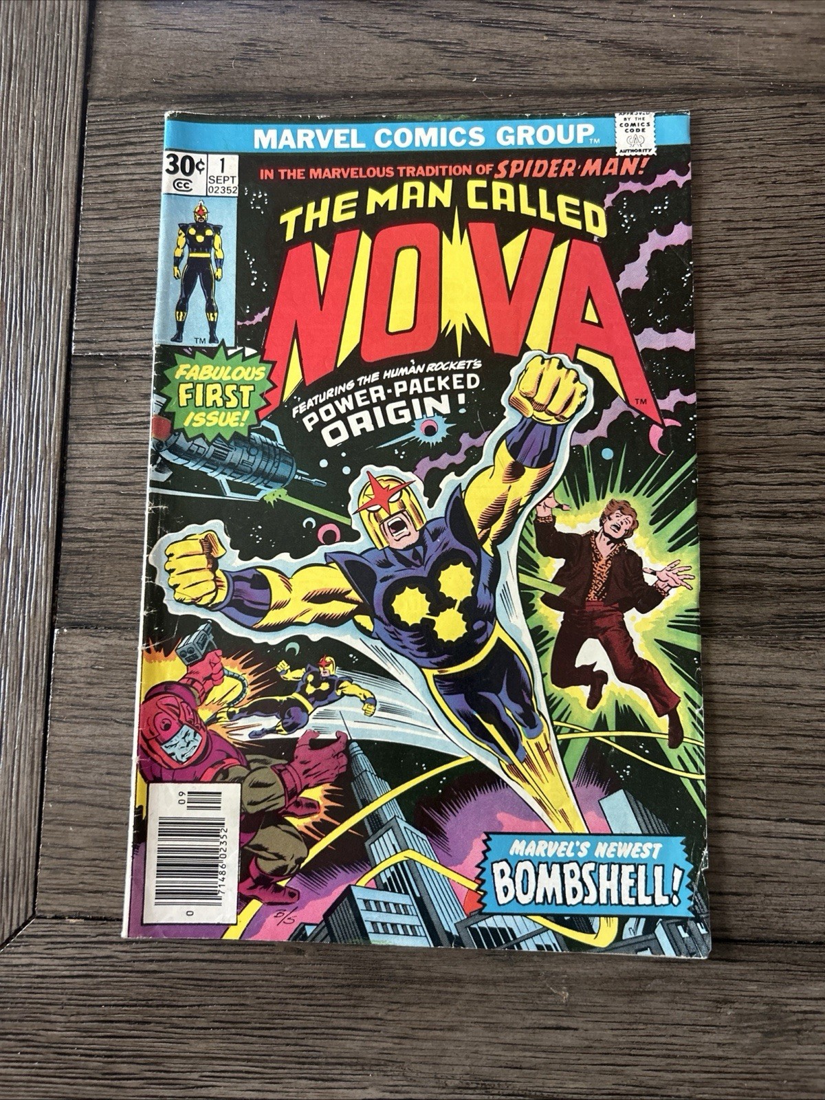 THE MAN CALLED NOVA #1 Marvel 1976 Newsstand 1st app Richard Ryder