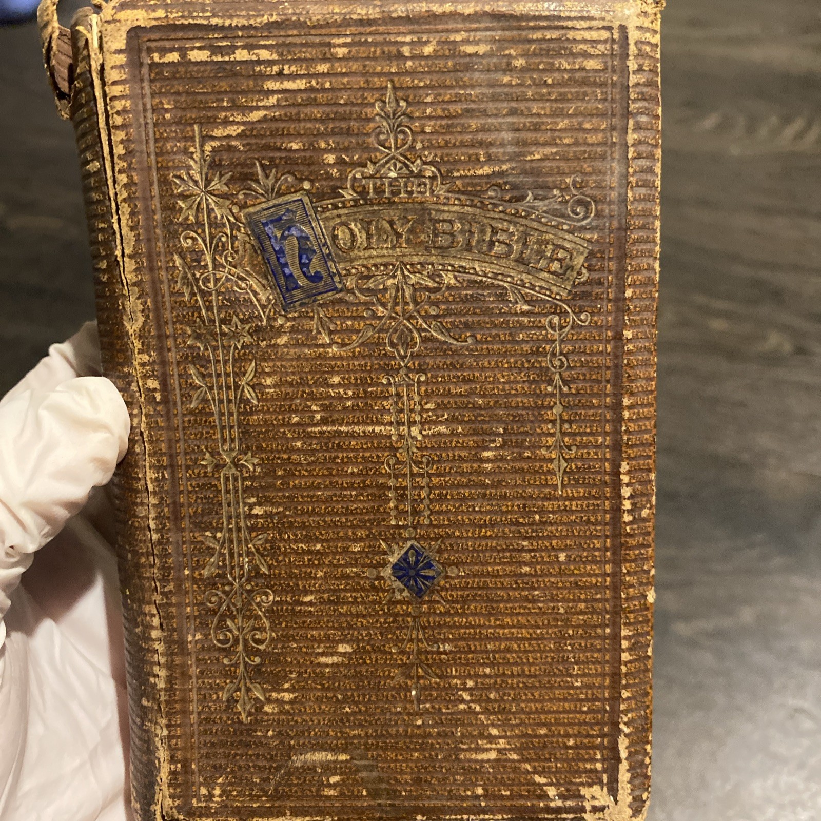 Rare Pocket Holy Bible 1875 Gilded Edge Old and New Testaments