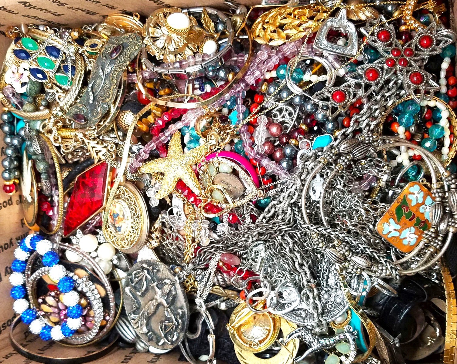 FREE SHIP 3 Pound Unsorted Huge Lot Jewelry VTG Now Junk Art Craft Treasure Box