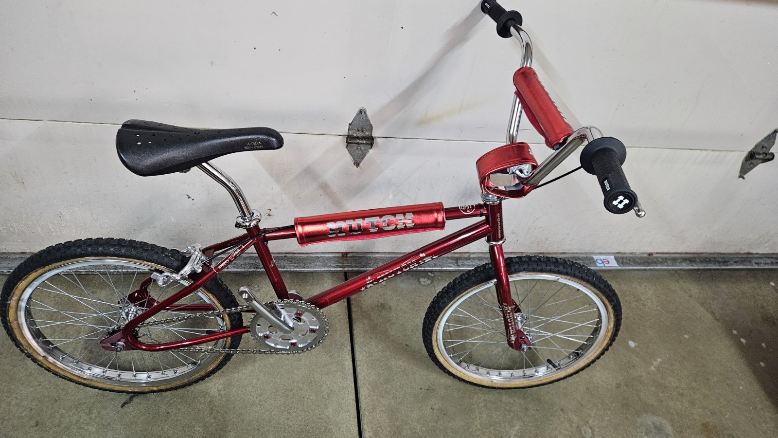 Vintage 80s Hutch Pro Racer Bmx Bicycle Vintage 80s Hutch Pro Racer Bmx Bicycle