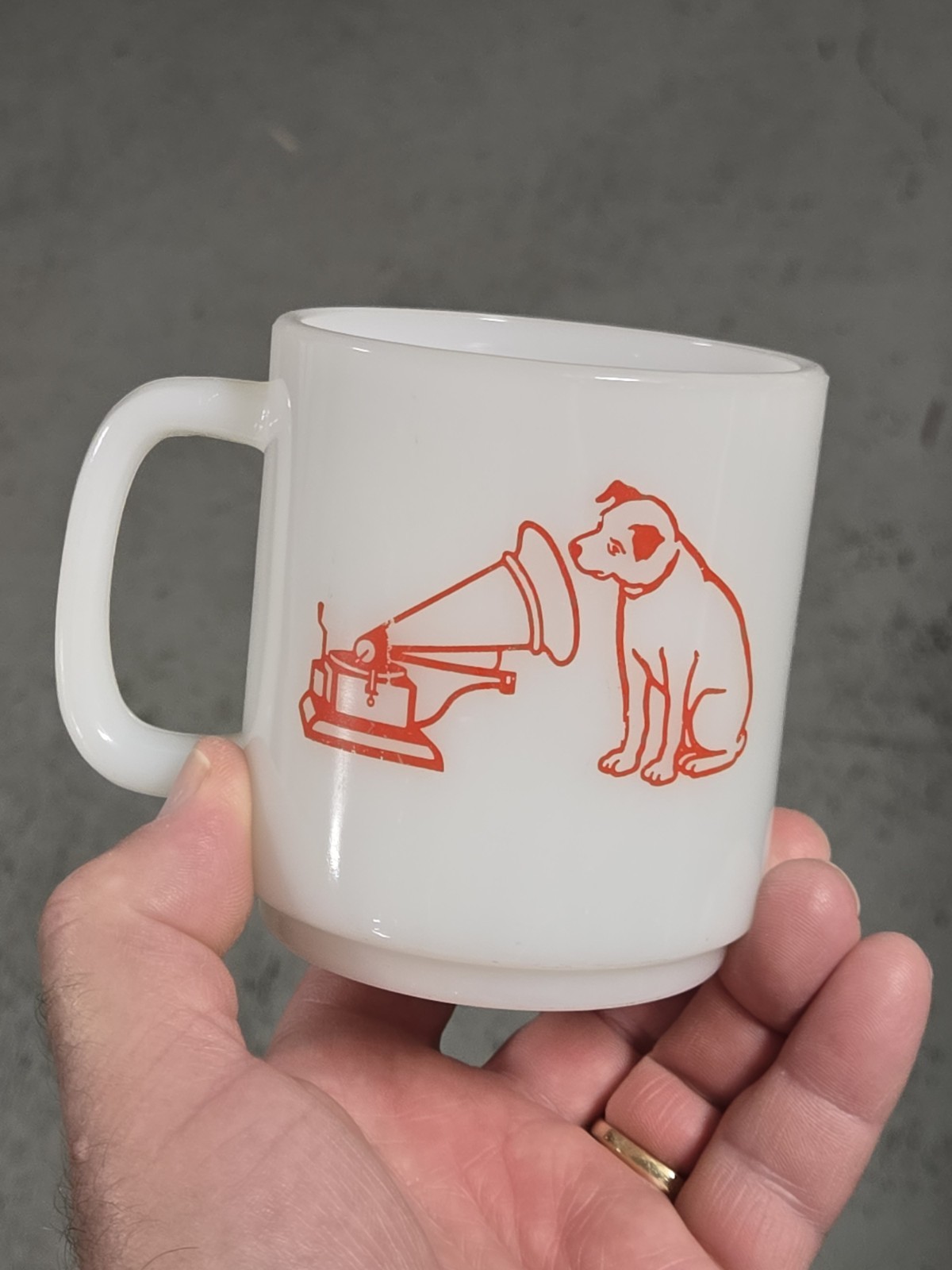 Vintage RCA Nipper Lancaster Pa 40 Th Anniversary Glasbake Milk Glass Coffee Mug Vintage RCA Nipper Lancaster Pa 40 Th Anniversary Glasbake Milk Glass Coffee Mug