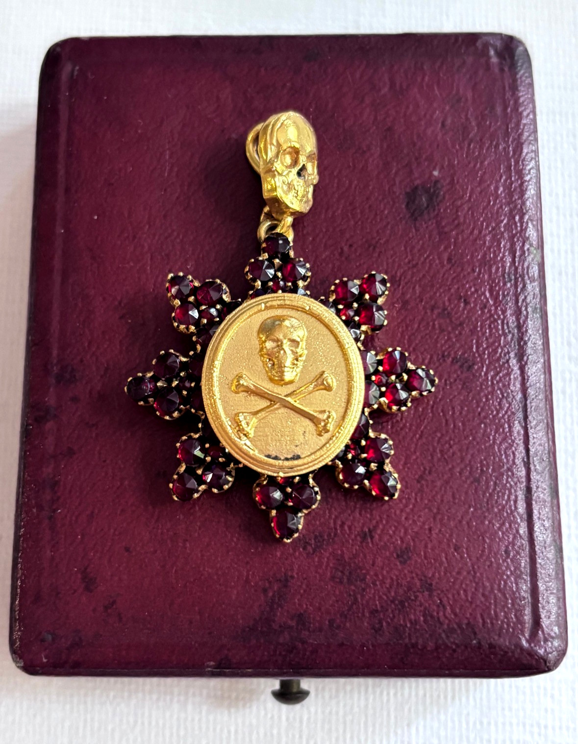 Antique Victorian Memento Mori Skull Garnets Solid Silver Gilded Pendant