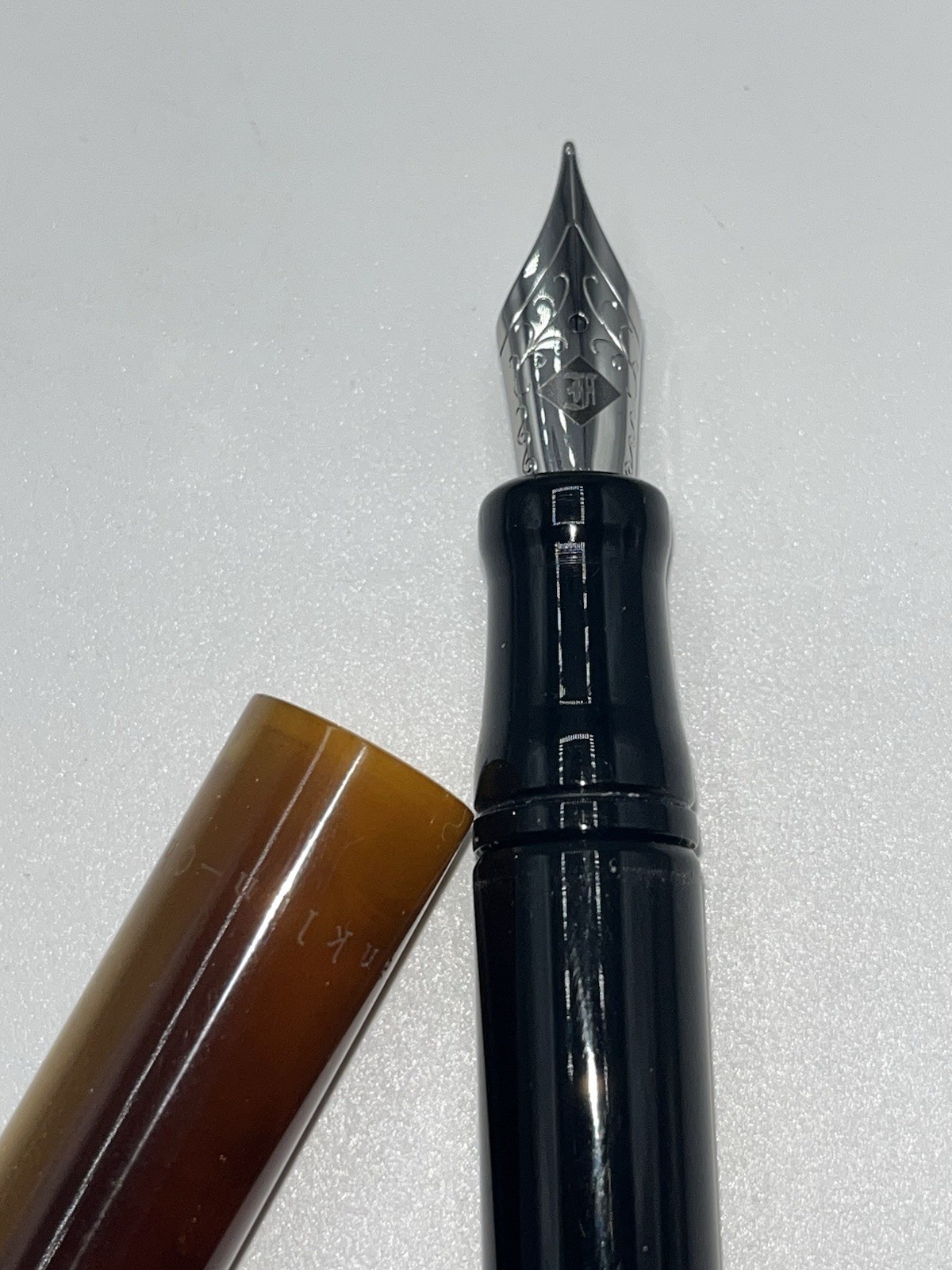 Franklin-Christoph Model 20 Marietta Gold Rising Fountain Pen Franklin-Christoph Model 20 Marietta Gold Rising Fountain Pen