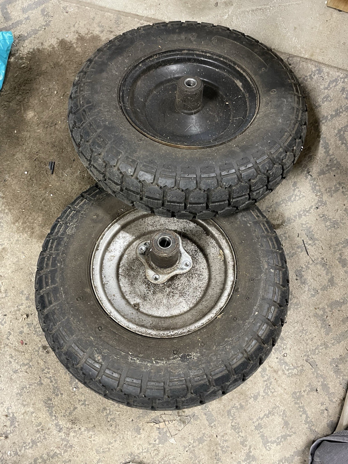Front Rear Vtg Murray Track 2 Gas Powered Mini Bike Rims With 8x4 DOT Tires Front Rear Vtg Murray Track 2 Gas Powered Mini Bike Rims With 8x4 DOT Tires