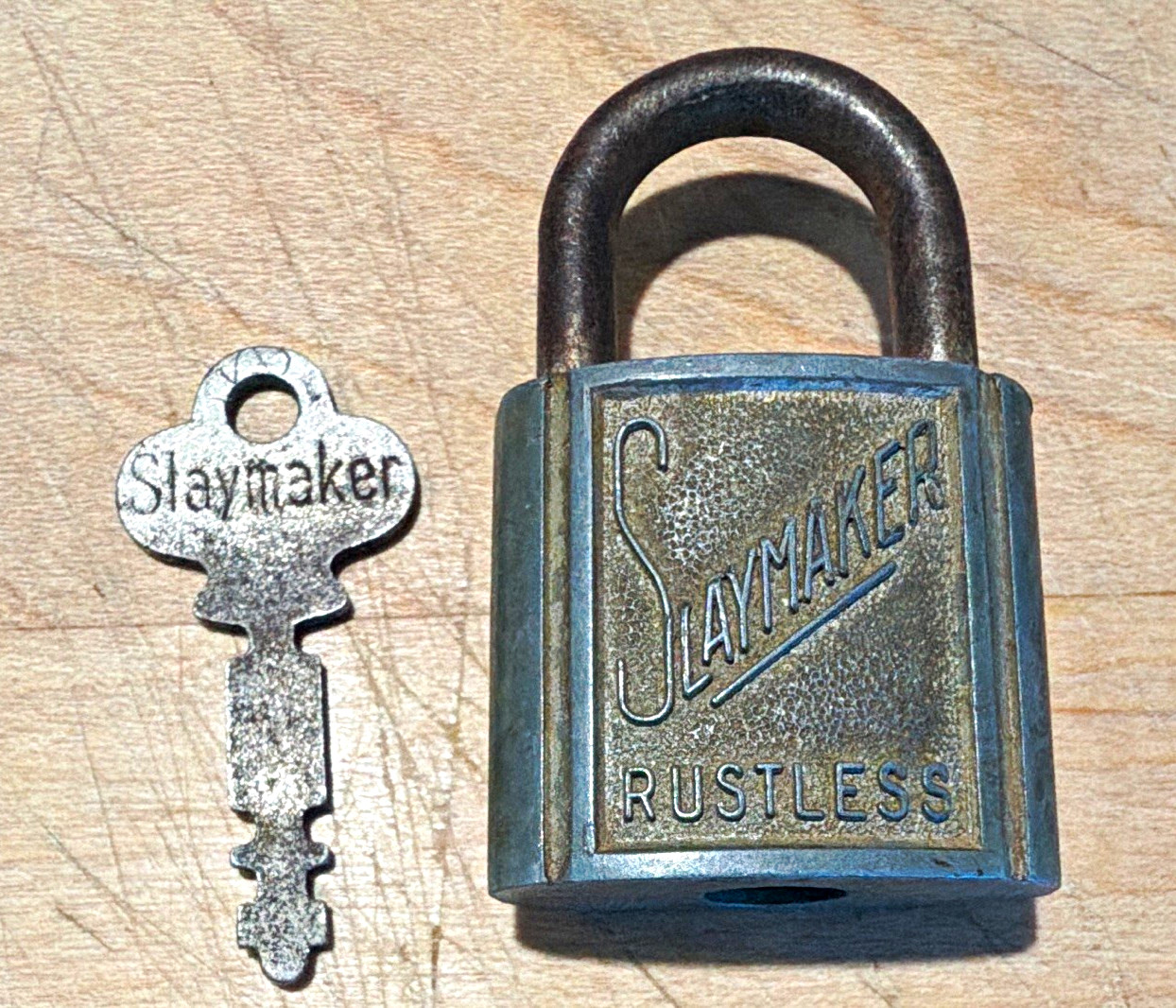 Vintage 1940-50’s Slaymaker Rustless Keyed Padlock, Made in USA, w/1 key .25”