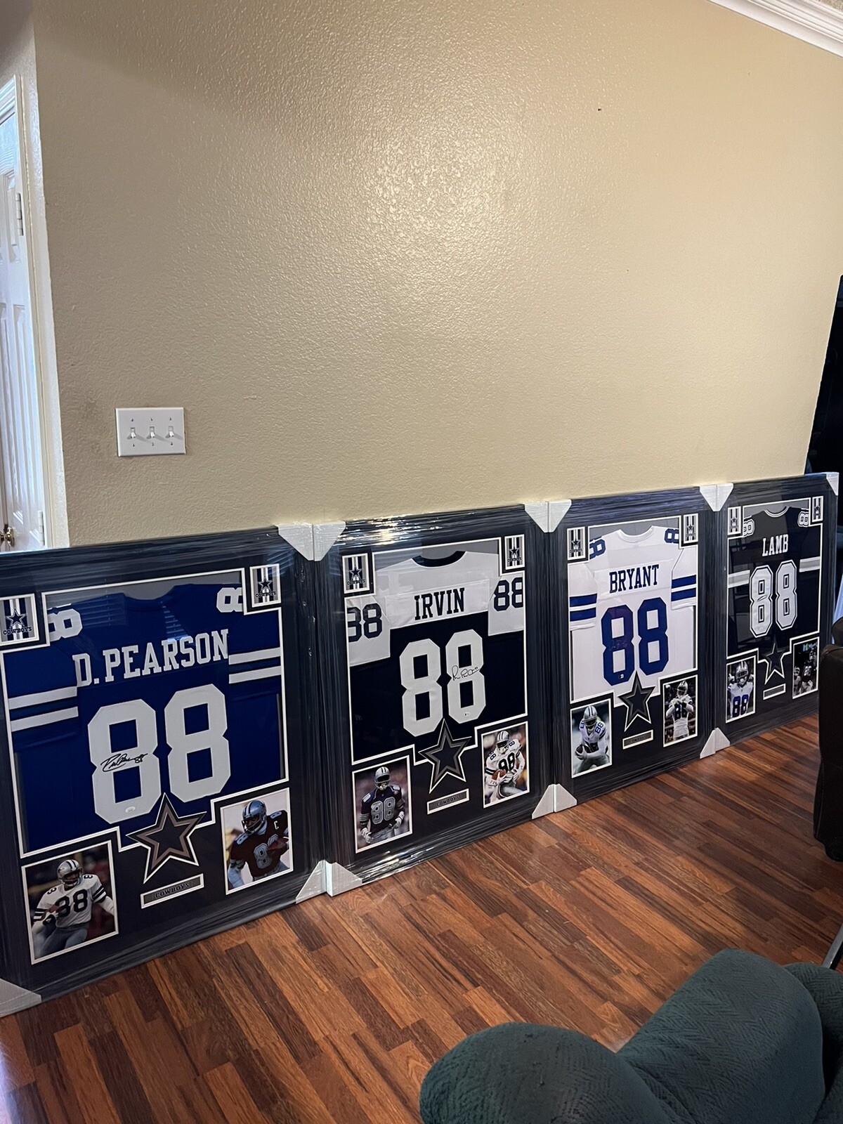 Dallas Cowboys 88s Authentic Autograph Framed Jersey Set COA Americas Team Dallas Cowboys 88s Authentic Autograph Framed Jersey Set COA Americas Team