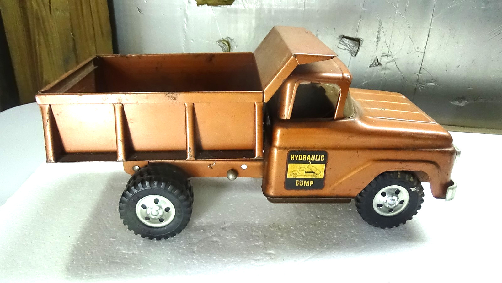 Vintage 1958 Tonka No. 20 Hydraulic Dump Truck Metallic Bronze All Original Vintage 1958 Tonka No. 20 Hydraulic Dump Truck Metallic Bronze All Original