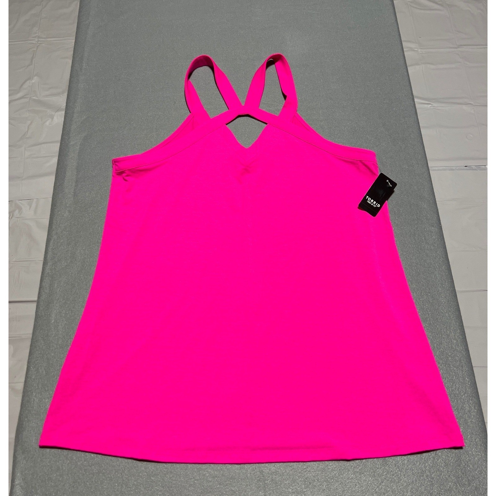 Torrid Pink Glow Keyhole Halter Foxy Cami Top Plus Size 3 11863027