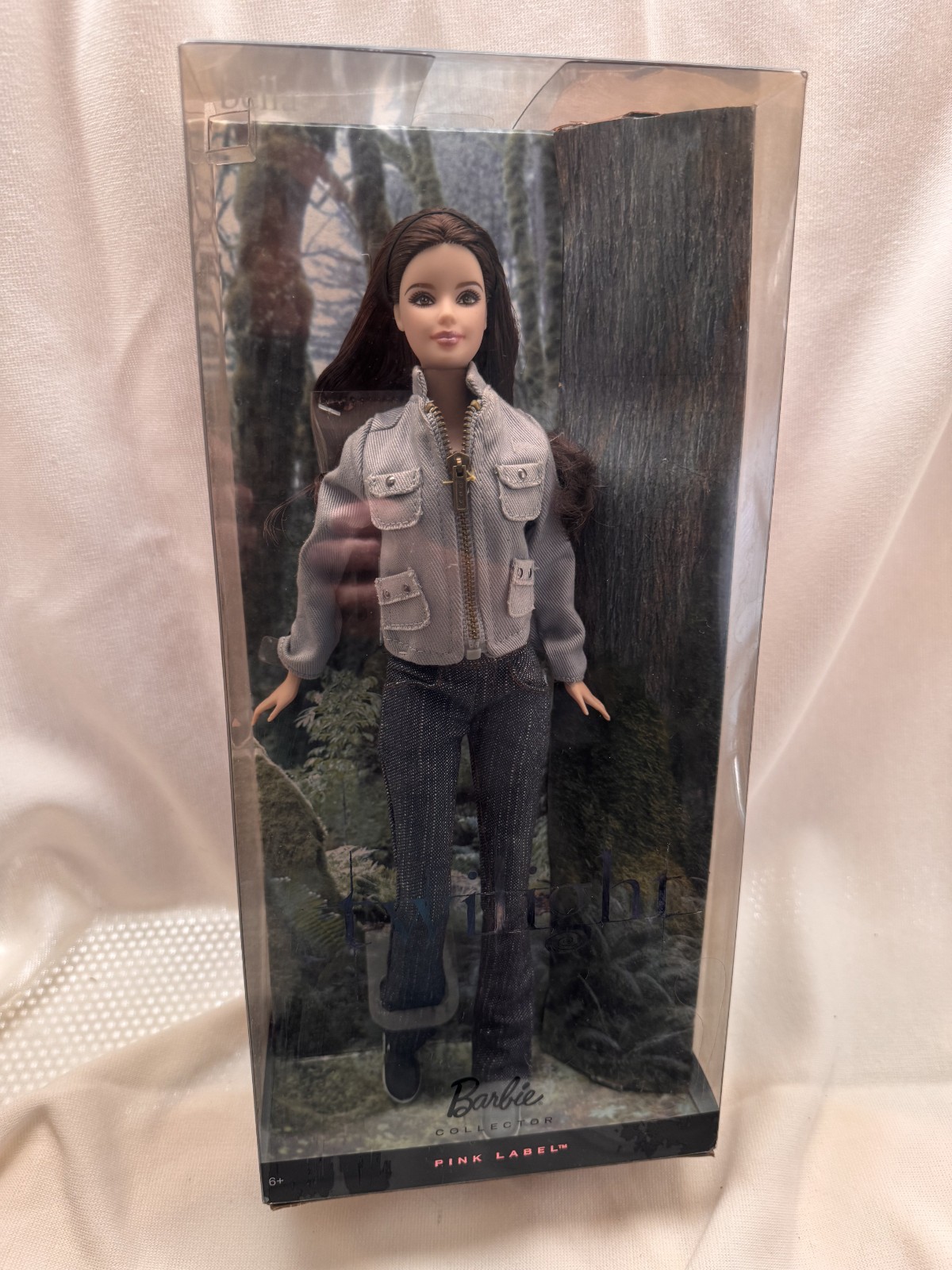 Barbie Twilight Pink Label Barbie Collector Bella Doll 2009 Mattel #R4162