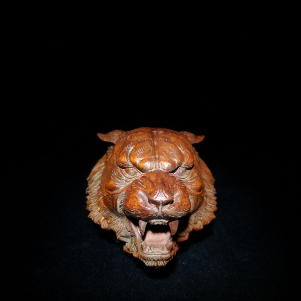 Rare Chinese old Boxwood Wood Hand Carving Carved Tiger head Statues figures art