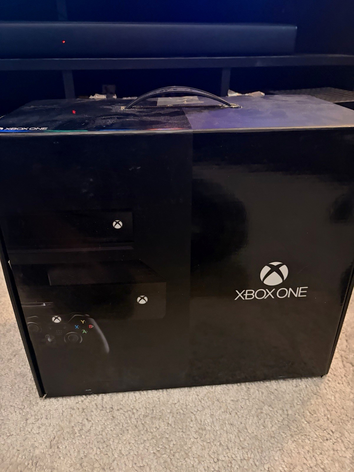 Microsoft Xbox One Day One 2013 Console Black w/ Controller, Kinect, HDMI, Box Microsoft Xbox One Day One 2013 Console Black w/ Controller, Kinect, HDMI, Box
