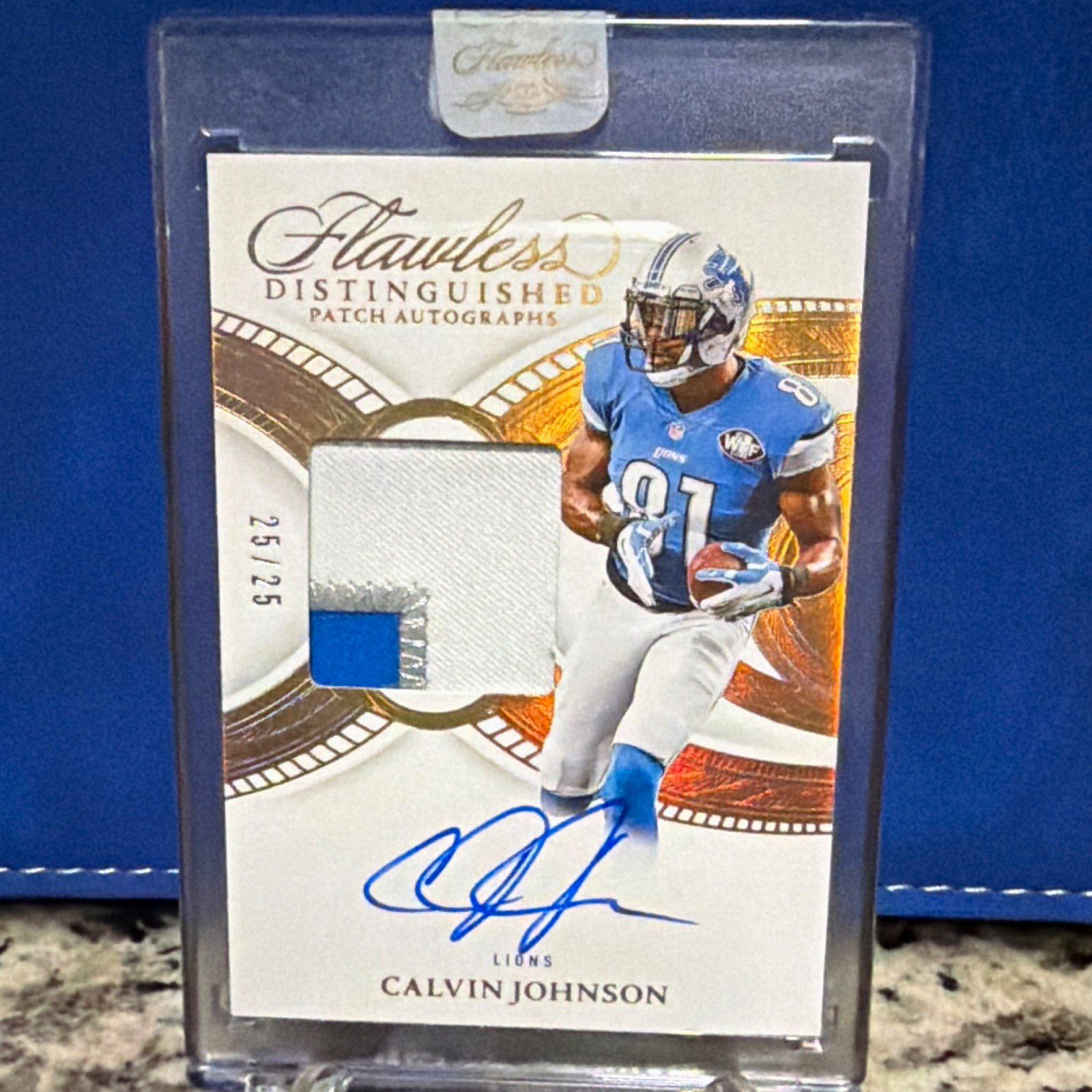 Panini Flawless 2025 Calvin Johnson Lions Distinguished Patch Auto #DPA-CJO /25 Panini Flawless 2025 Calvin Johnson Lions Distinguished Patch Auto #DPA-CJO /25