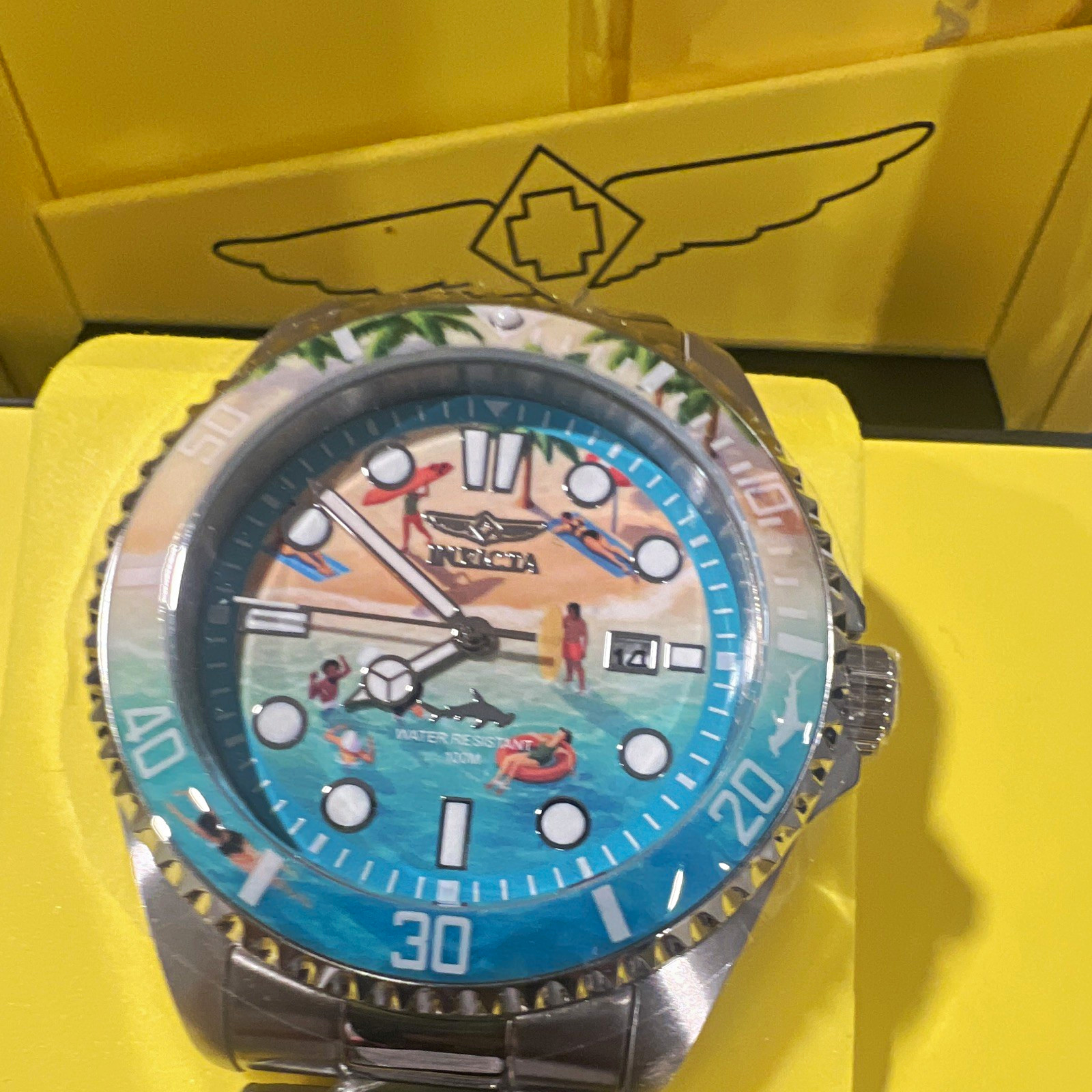Invicta Pro Diver Mens Quartz Watch Multicolor/Blue Dial Blue Bezel Date 100m Invicta Pro Diver Mens Quartz Watch Multicolor/Blue Dial Blue Bezel Date 100m