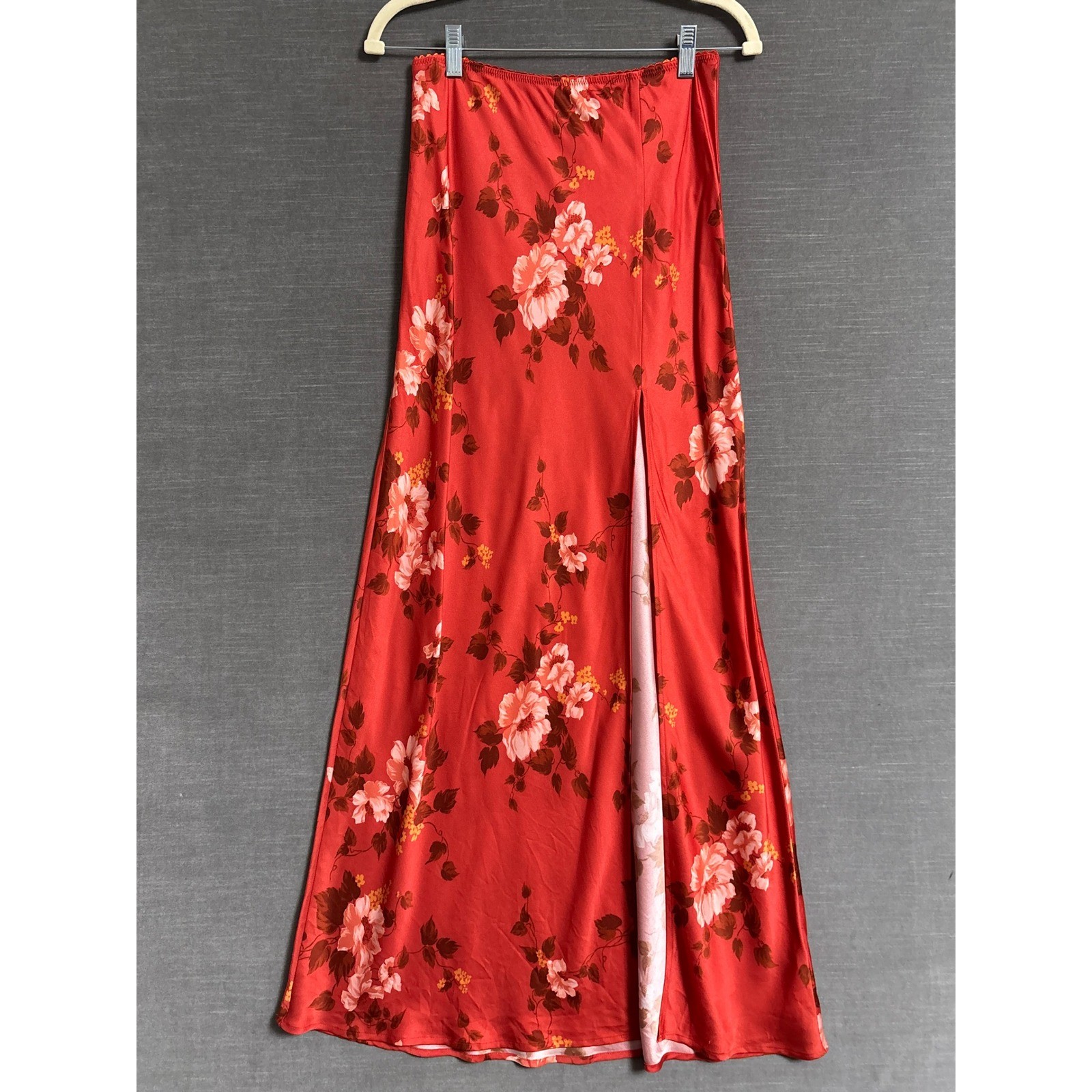 Reformation Layla Satin Slip Skirt M Red Floral Slit Maxi Romantic 90s y2k Silky