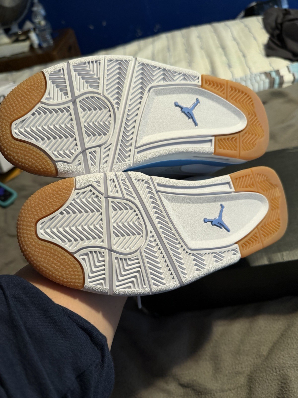 Nike Air Jordan Unisex Kids White/Blue/Gray Low Top Sneakers US 5.5