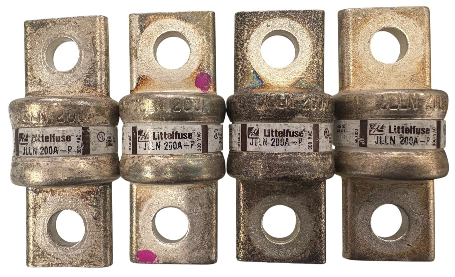 LOIT OF 4-Littelfuse JLLN 200A-P 300VAC LOIT OF 4-Littelfuse JLLN 200A-P 300VAC