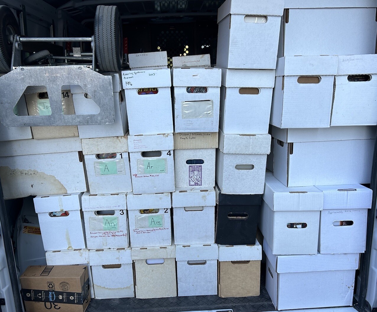 100 Bulk Assorted Comics Lot  Dc/ Marvel/ indies  Comic Books 