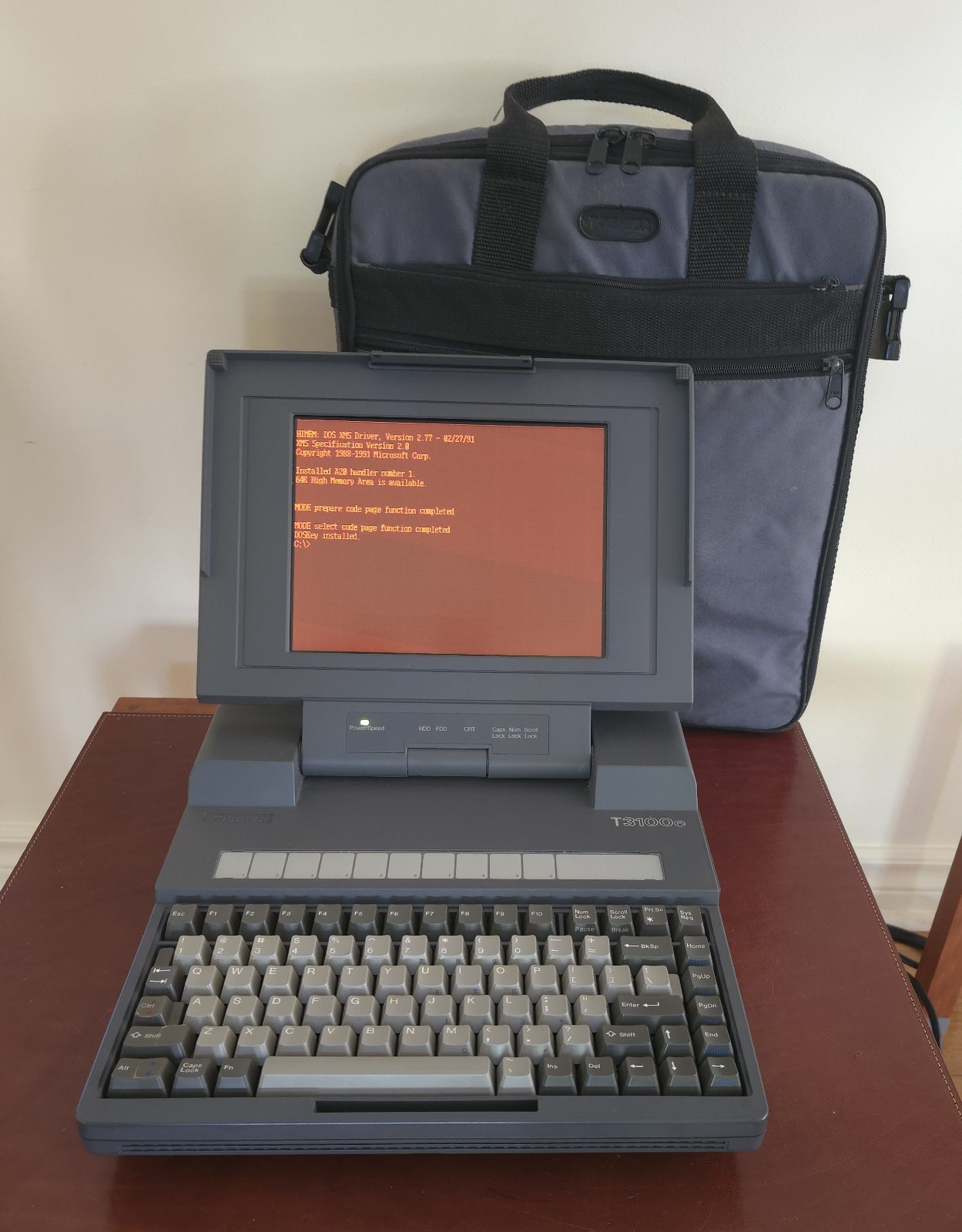 Toshiba T3100e Pristine 1MB RAM 20MB HD Floppy MSDOS