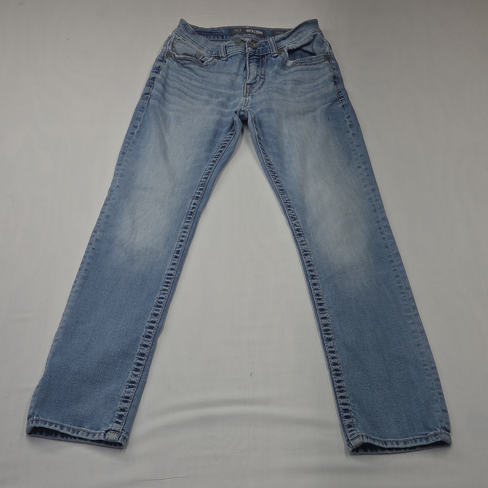BKE Straight Fit Light Wash Blue Denim Jeans Button Zip 5-Pocket Logo 29S BKE Straight Fit Light Wash Blue Denim Jeans Button Zip 5-Pocket Logo 29S