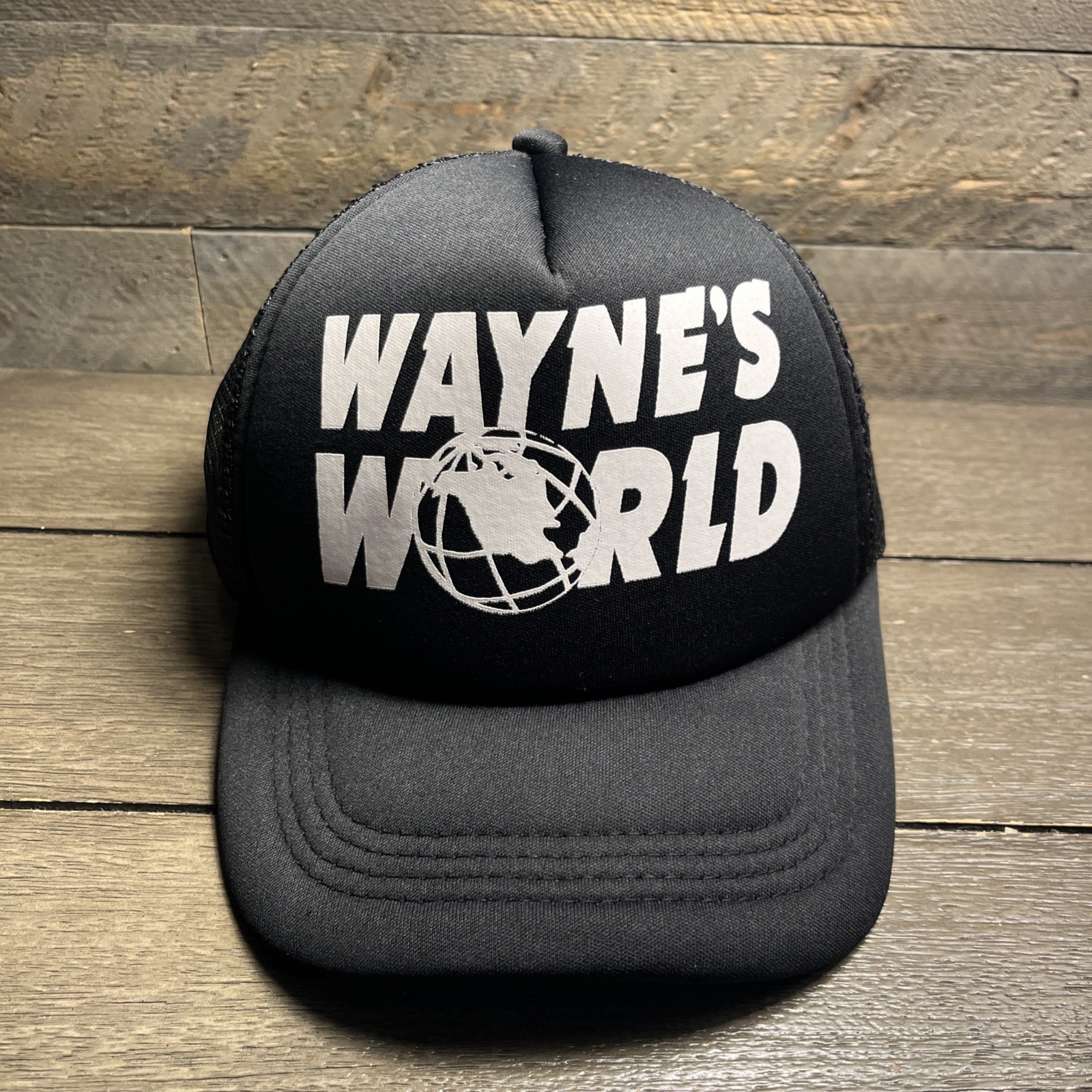 Vintage Wayne\'s World Movie Hat Trucker Hat Snapback Baseball Hat Black NWOT