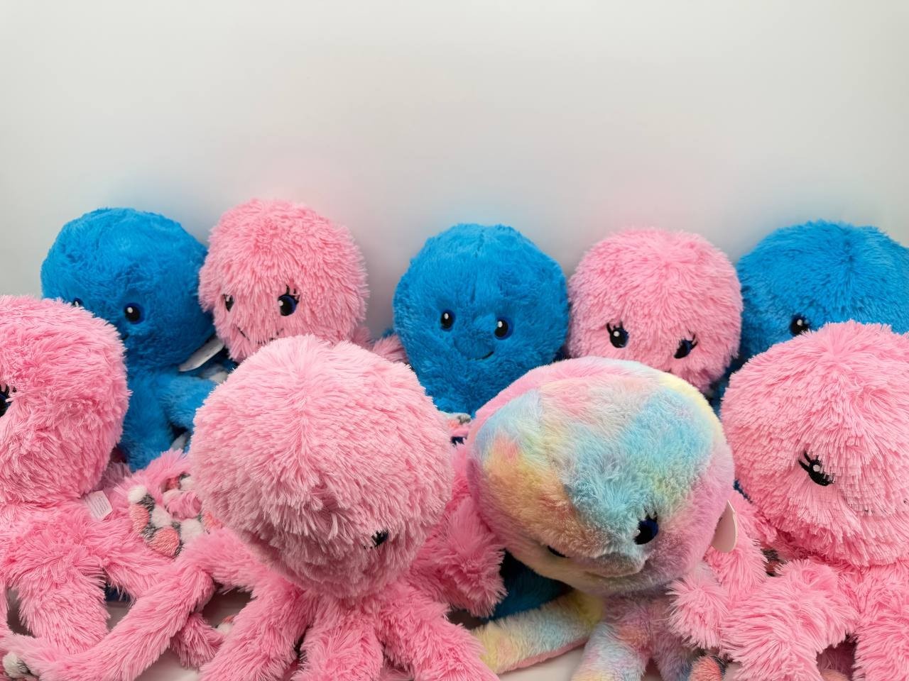 Wishpets SoftDots Octavio 9in Octopus Plush Lot Pink Blue NWT 4.90 lb Wishpets SoftDots Octavio 9in Octopus Plush Lot Pink Blue NWT 4.90 lb