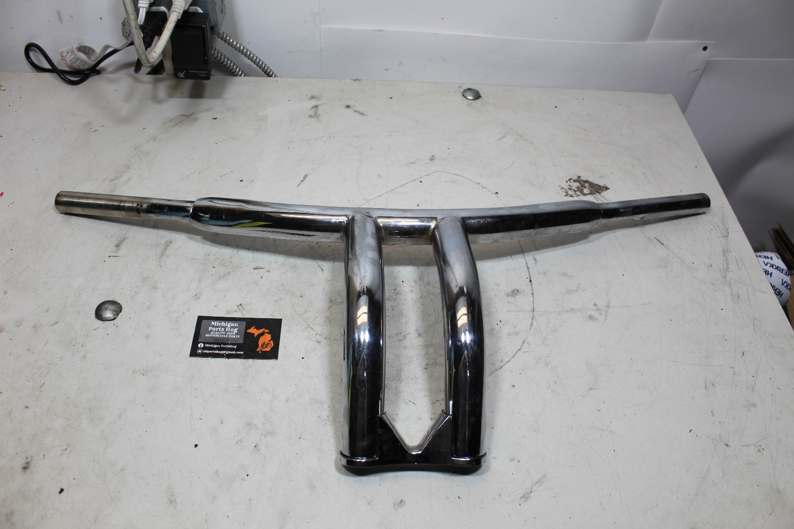 Carlini Designs Super Sweep Clean Sweep Softail Dyna Handlebar Chrome Dented 