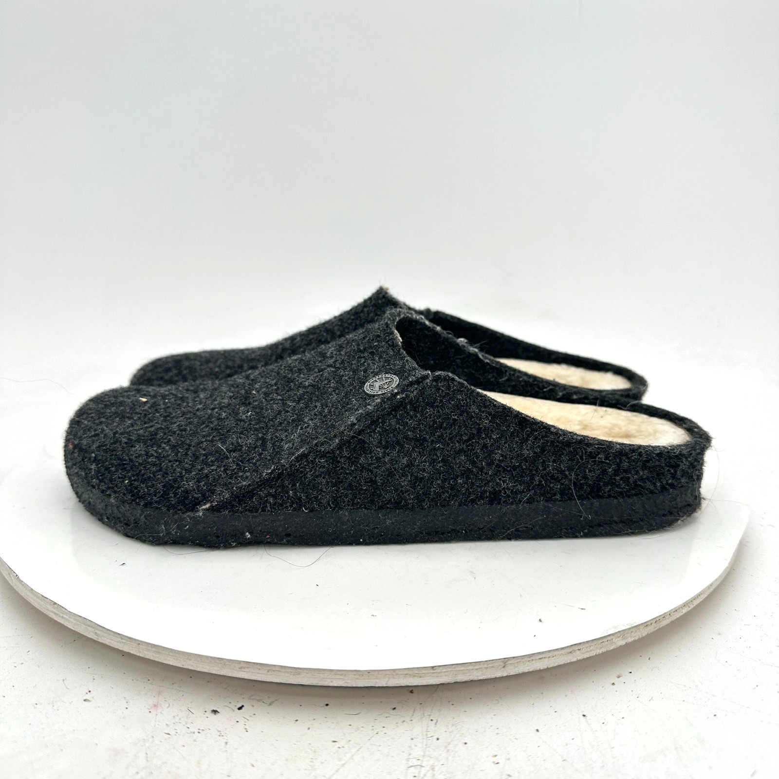 Birkenstock Zermatt Rivet Women Size 7 Anthracite Shearling Wool Slide Sandal