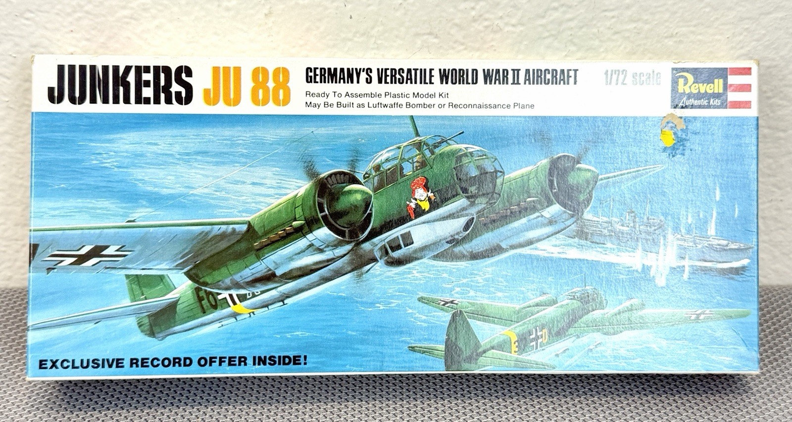 Vintage 1967 Revell Junkers Ju 88 1/72 Model Kit H-113 Open Box Complete Vintage 1967 Revell Junkers Ju 88 1/72 Model Kit H-113 Open Box Complete