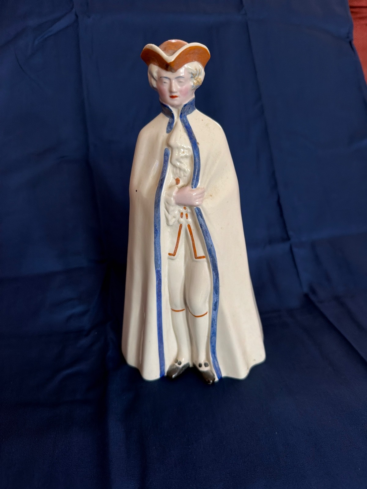 Vintage Decanter - This item is a vintage \