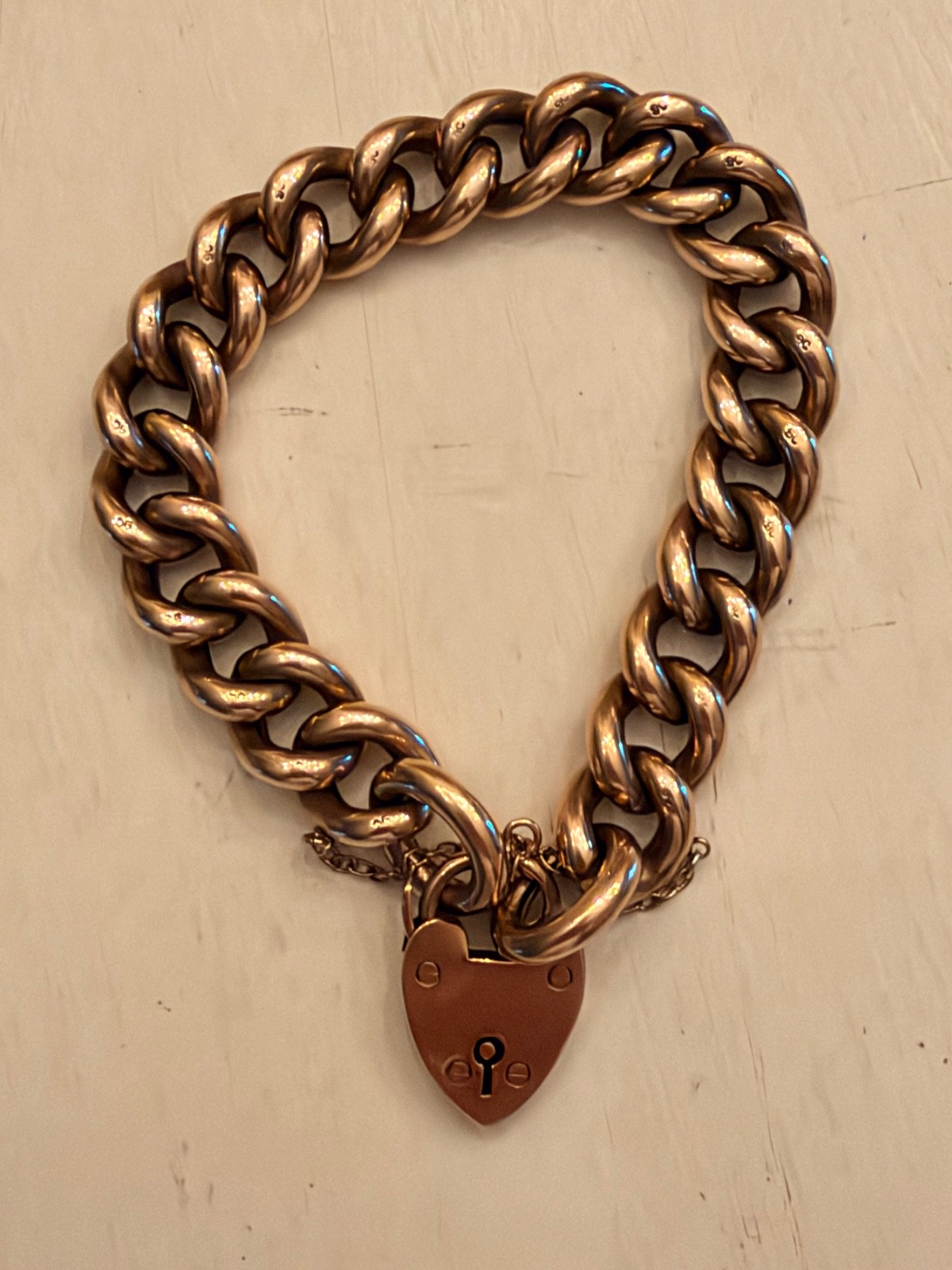 Edwardian 9k Curb Padlock Bracelet