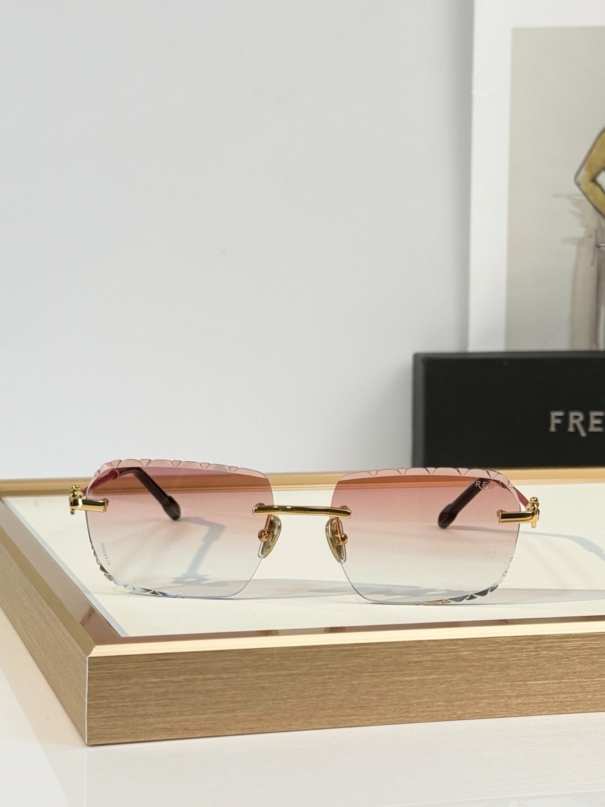 FG57415U FRED Rimless Sunglasses Cut Edge Lens Luxury Metal Frame 58□17-142