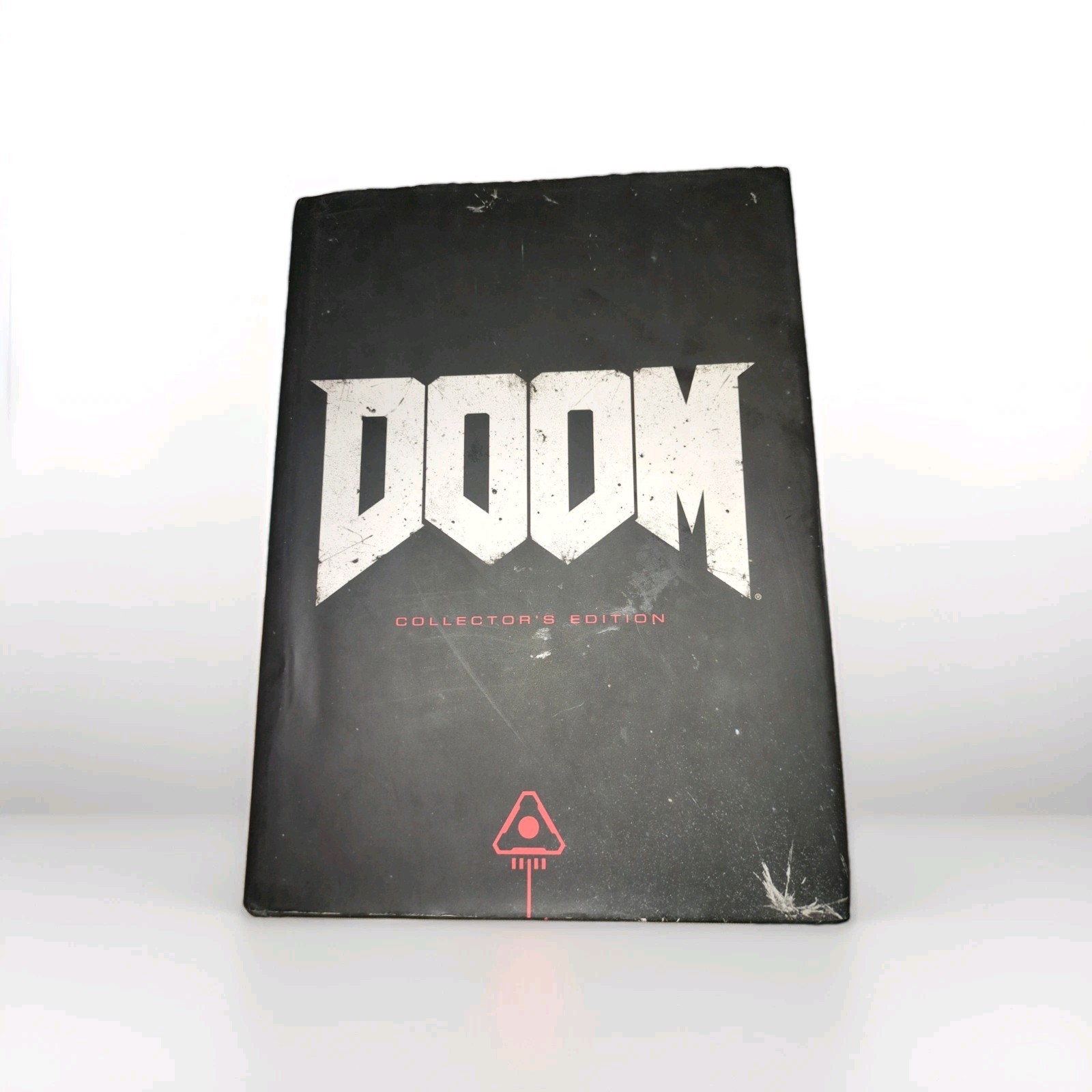 DOOM: Prima Collector\'s Edition Guide - Hardcover by Prima Games 2016