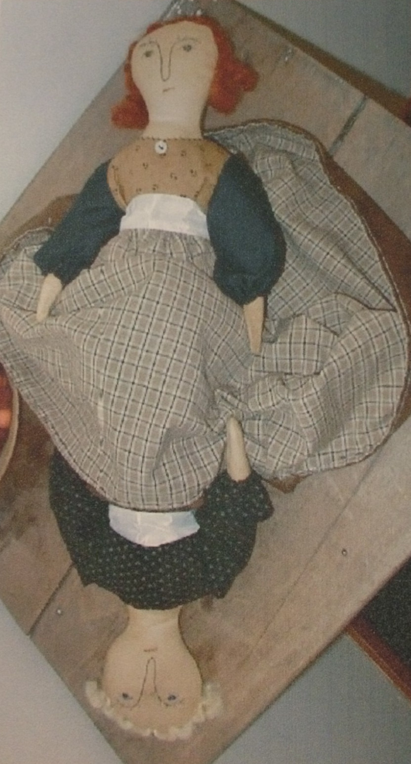 PATTERN - Primitive TWO SISTERS Topsy Turvey DOLLS - Hootin Annies 2003 OOP
