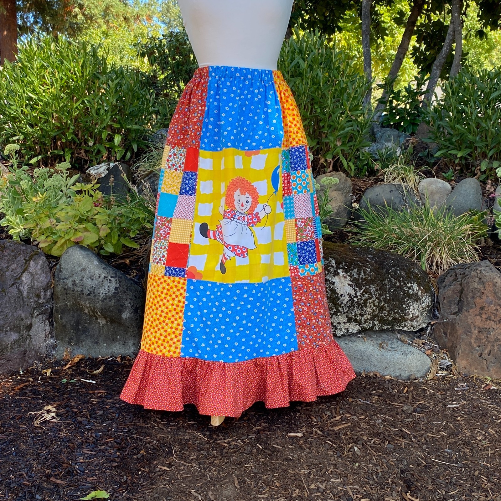 Retro Patchwork Raggedy Ann Andy Maxi Skirt Free Size OOAK Retro Patchwork Raggedy Ann Andy Maxi Skirt Free Size OOAK