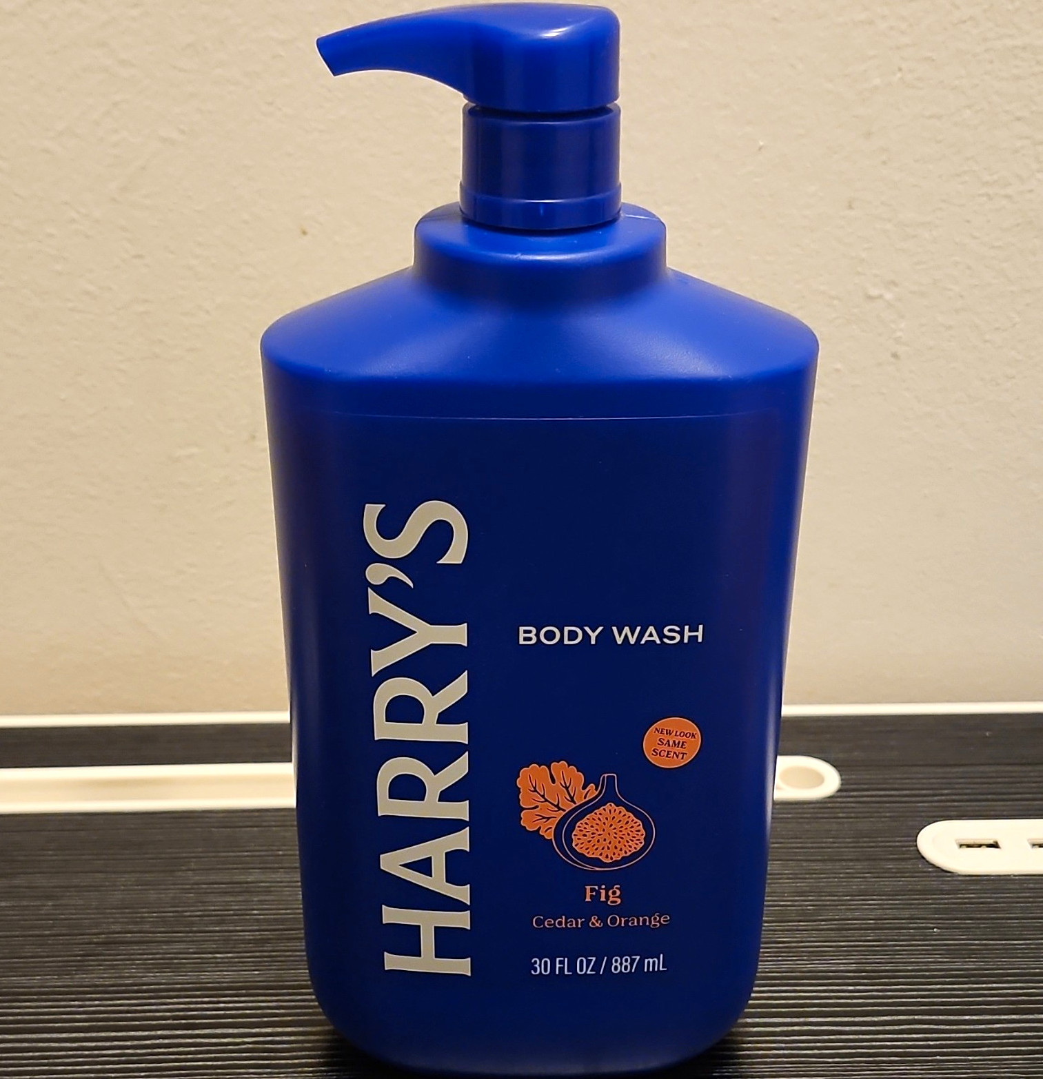 Harry\'s Body Wash Cedar & Orange 30 fl oz Pump, Sulfate & Paraben-Free Harry\'s Body Wash Cedar & Orange 30 fl oz Pump, Sulfate & Paraben-Free