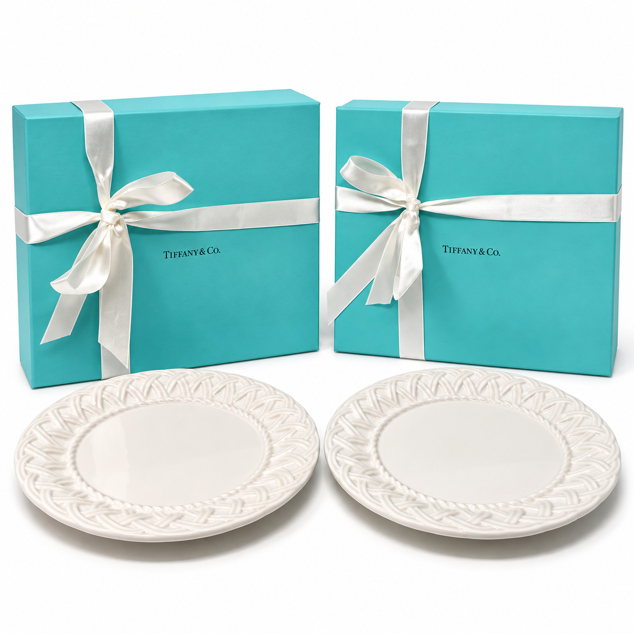 Tiffany & Co. Tiffany Weave Salad Plates Pair Vintage 1994 New in Blue Boxes