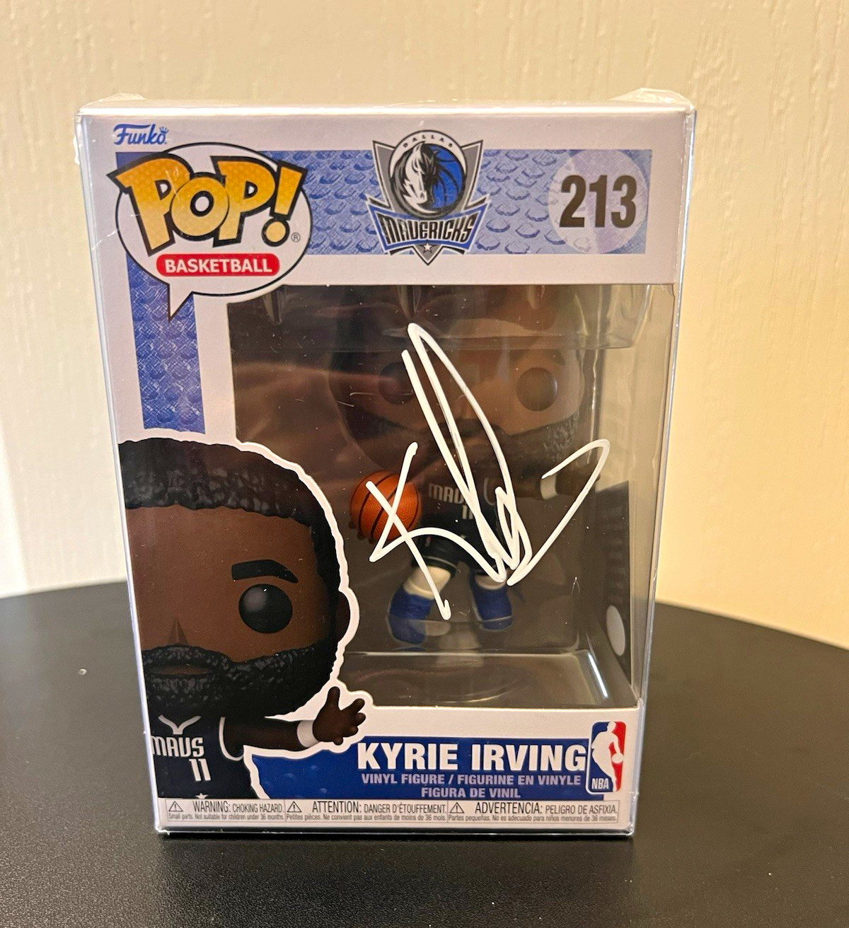 Funko Pop NBA Kyrie Irving Dallas Mavericks #213 Autographed VS w/ COA