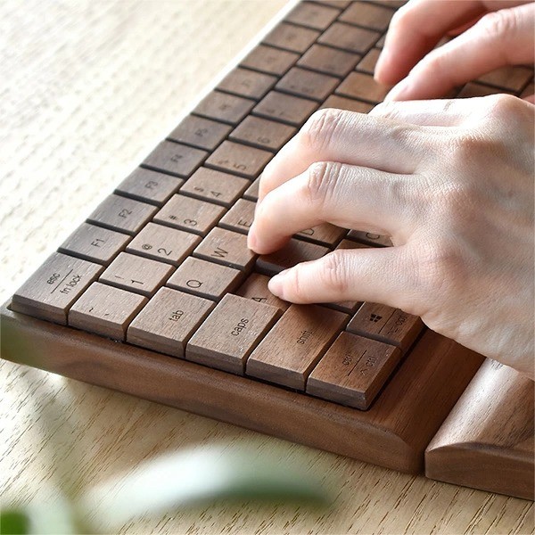 Hacoa Wooden keyboard made of natural wood \