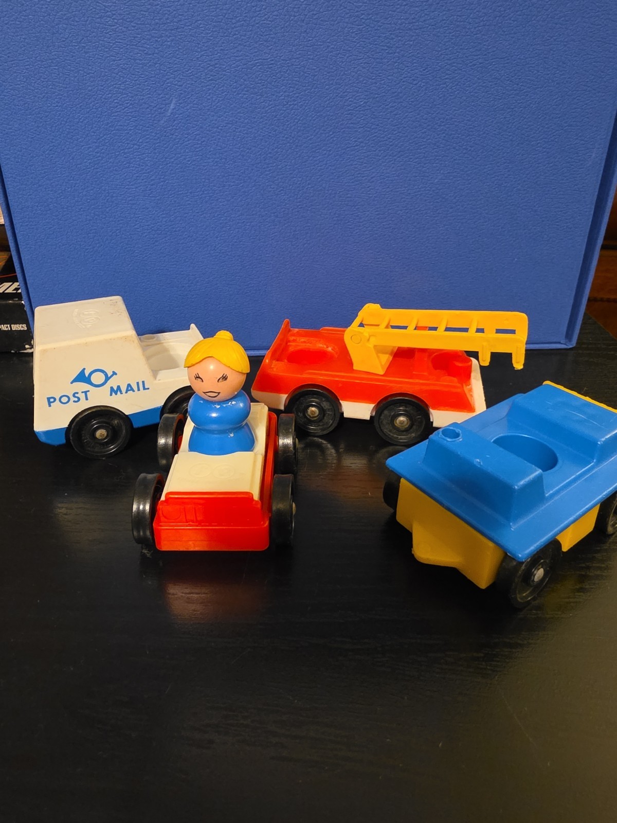 Fisher-Price Little People Vintage Lot Fisher-Price Little People Vintage Lot
