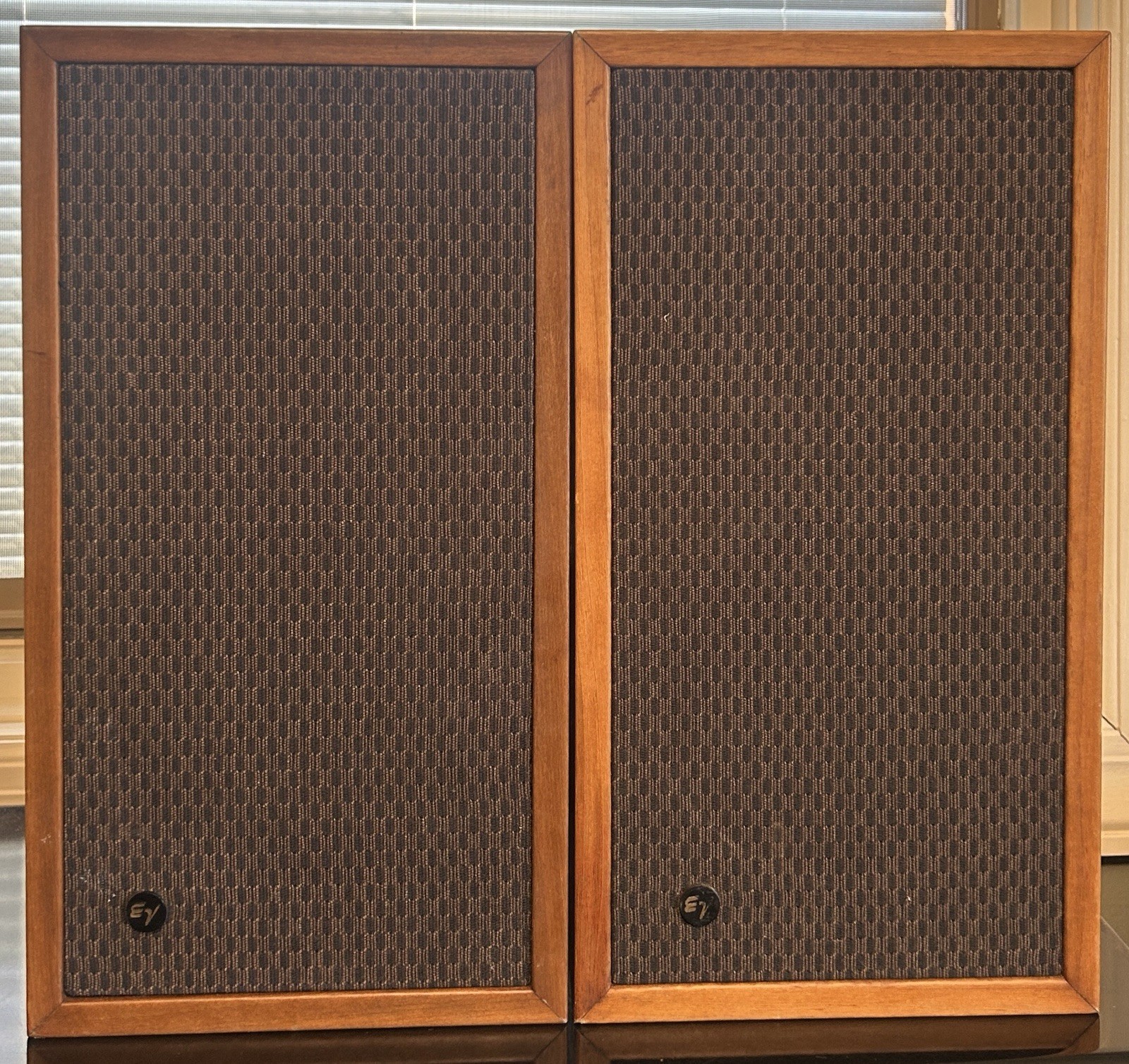 Vintage Walnut Electro-Voice 1960s/1970s Model EV-11 Eleven Speakers - Clean