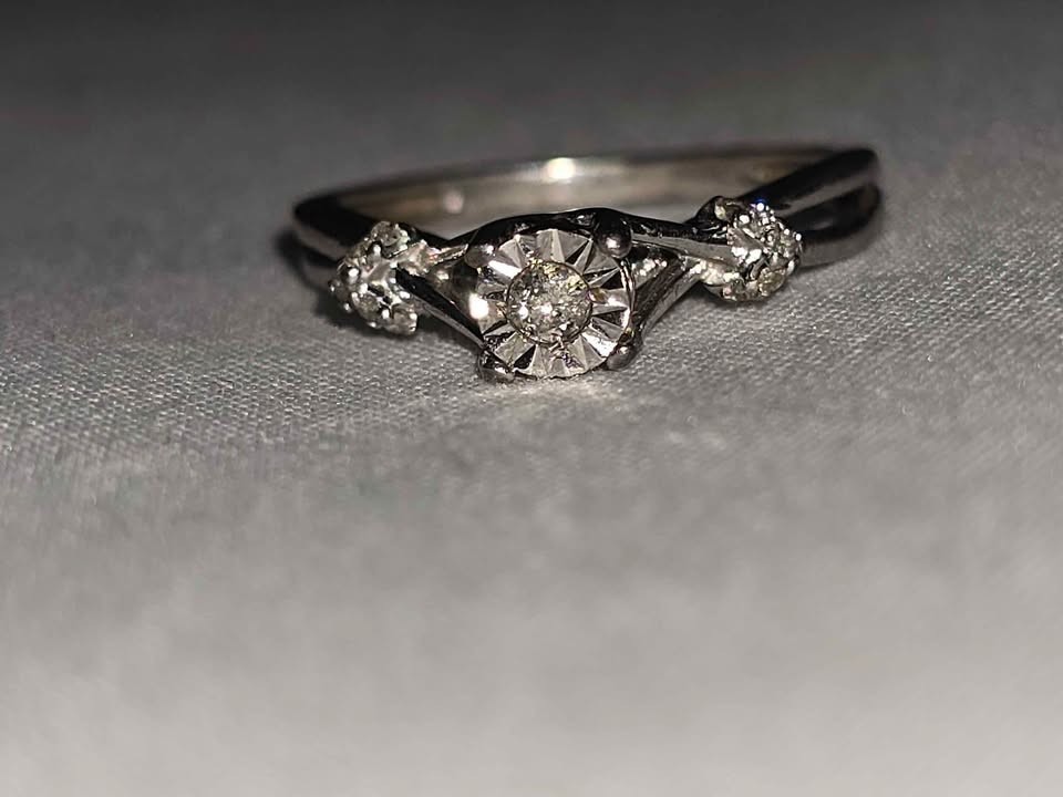 Vintage Sterling Silver Diamond Promise Ring | 1/10 CTW Round Cut | Size 5.5