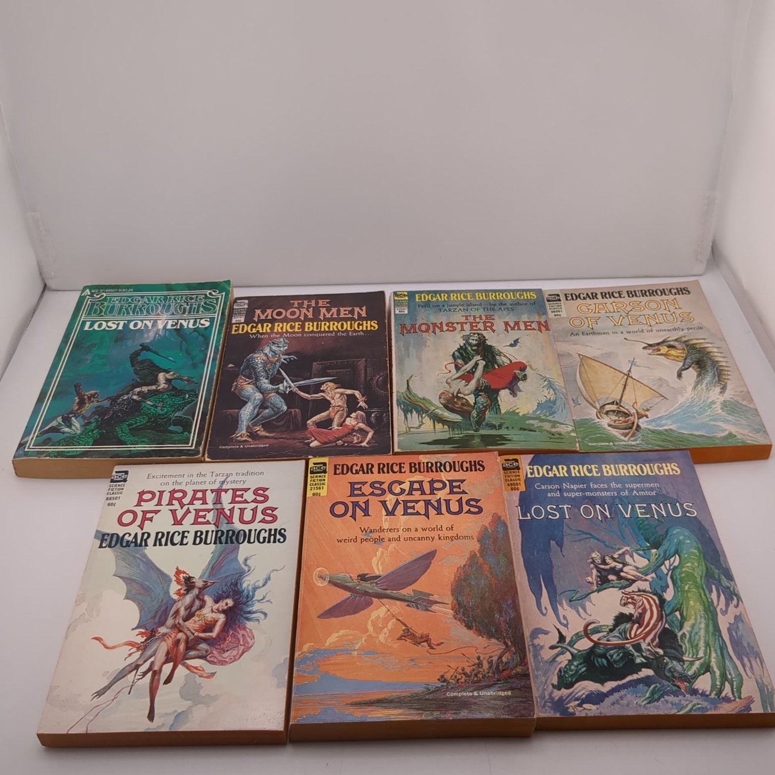 Edgar Rice Burroughs Lot 7 Vintage Sci-Fi Paperbacks Venus Series Moon Men